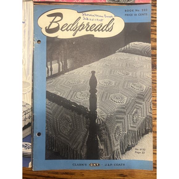 Lot of 4 Vintage Antique CROCHET Knitting PATTERN BOOKS Bedspreads - Picture 3 of 6